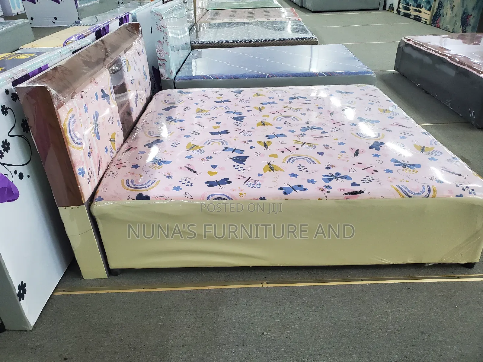 Queen Size Be (Built-Inqueensizebed)