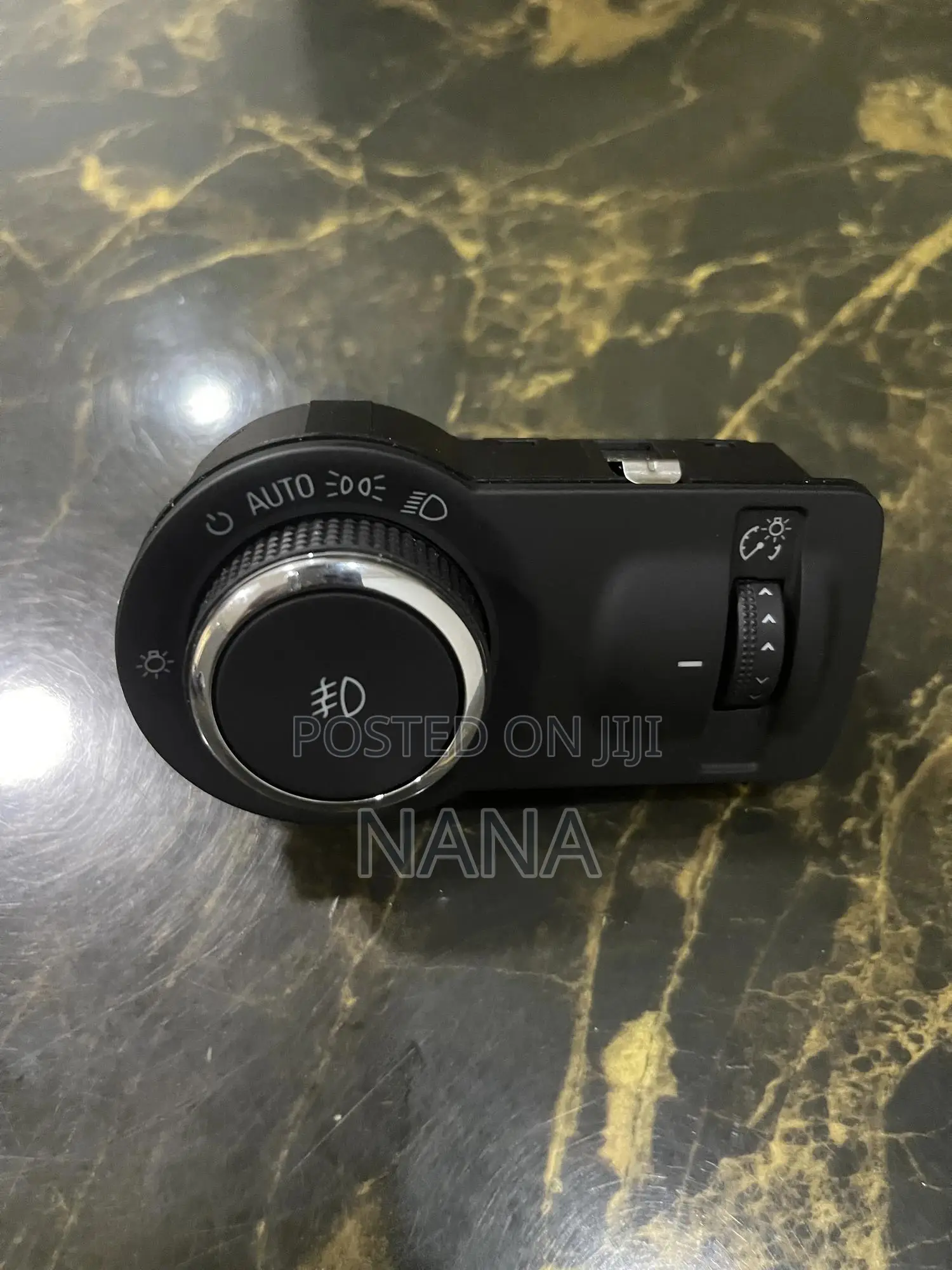 Headlight / Headlamp Switch (Chevrolet, Buick) 13295227