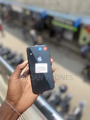 Apple iPhone XR 128 GB Black