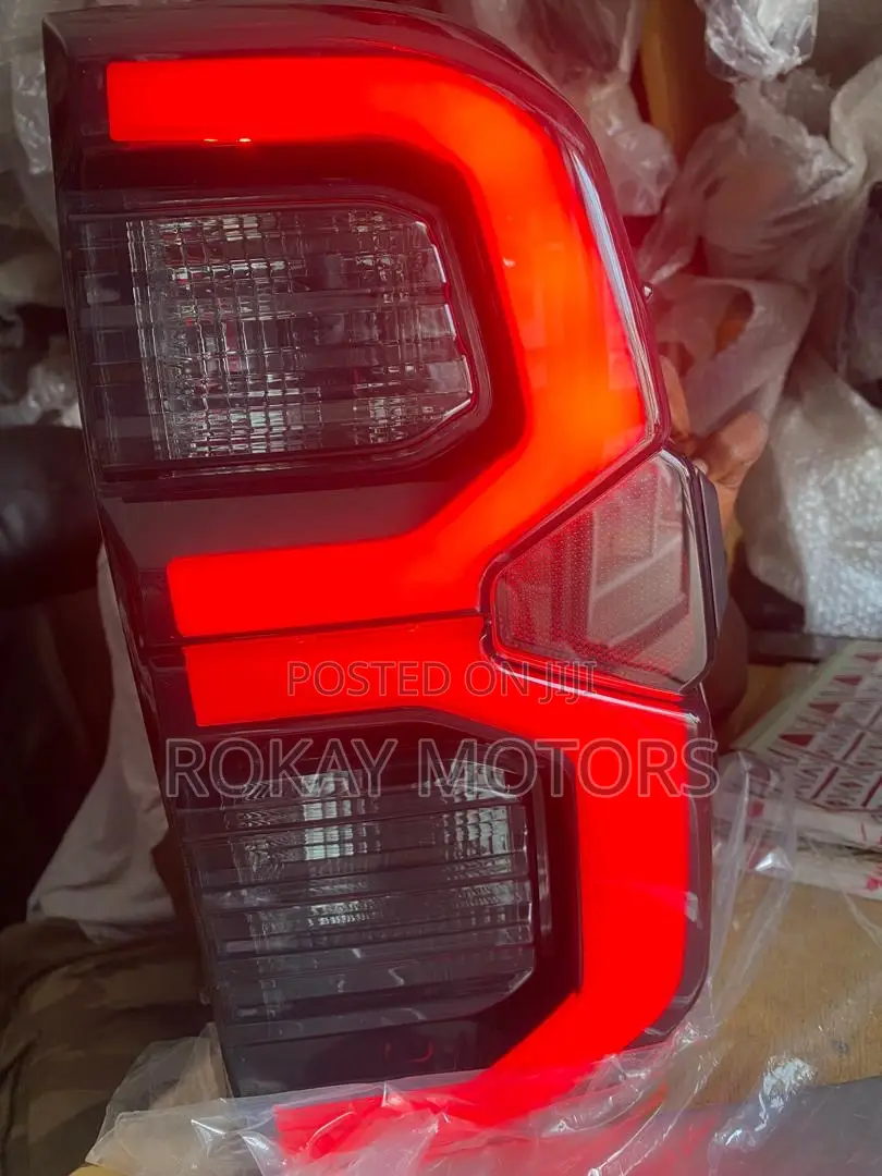 Hilux/Vigo 2016,2017,2018,2019,2020 Taillights Spec Pair