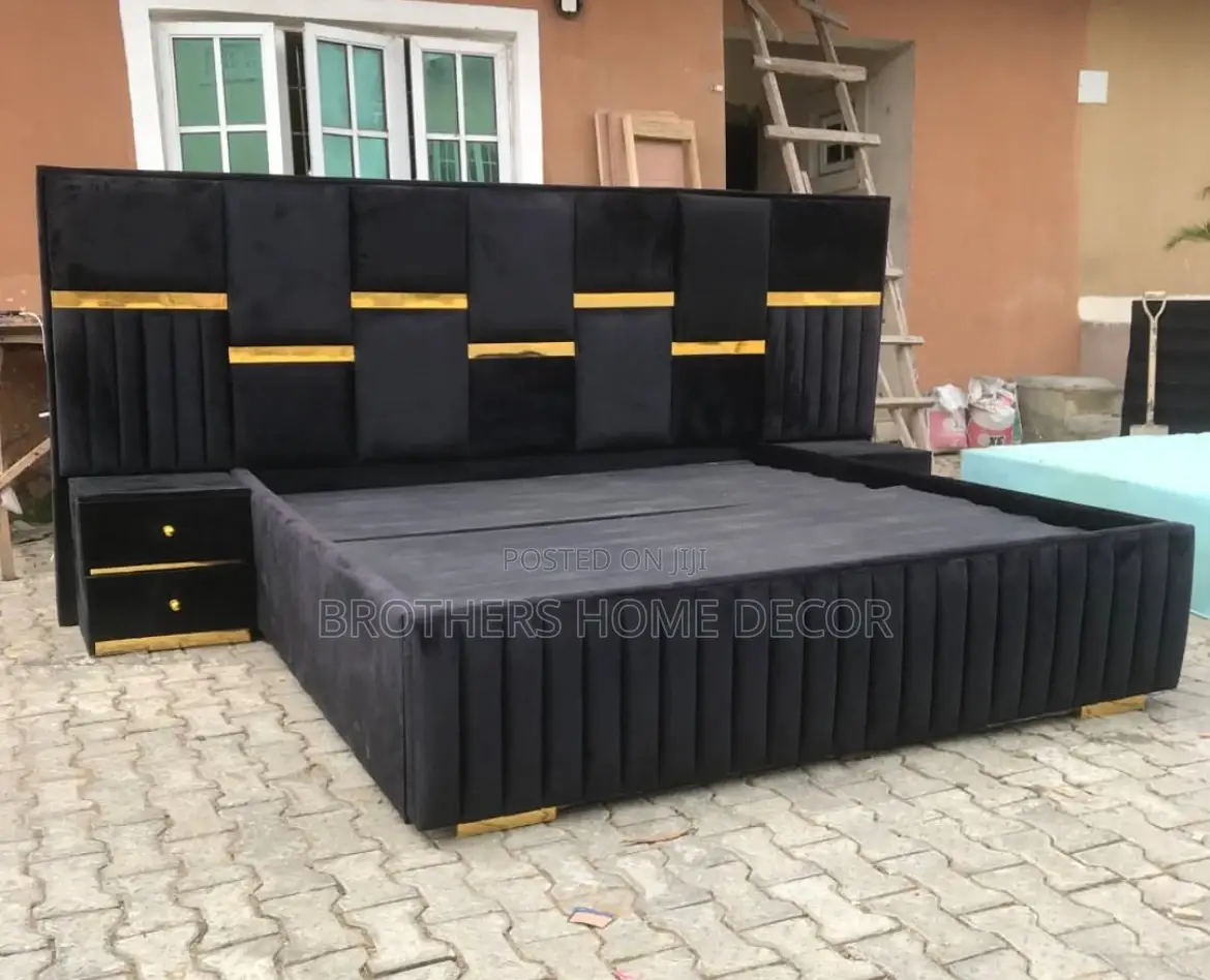 Black Design Queen Size Bedframe With Two Side Drawers