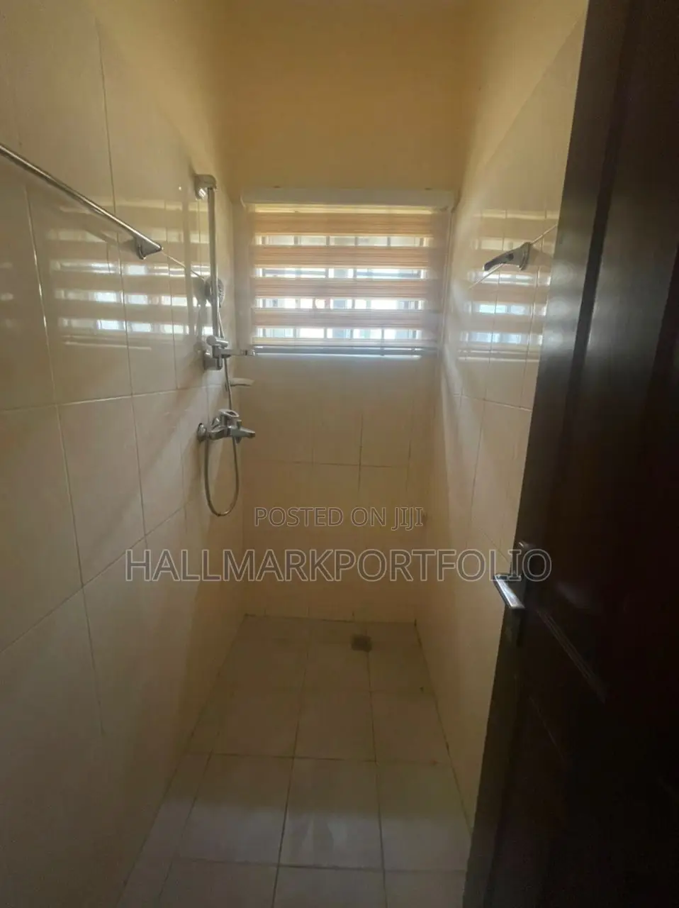 3bdrm House in Devtraco Comm 25, Tema Metropolitan for rent