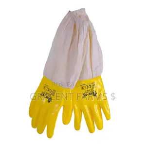 Pair of Nitrile Hand Gloves for Beekeeping