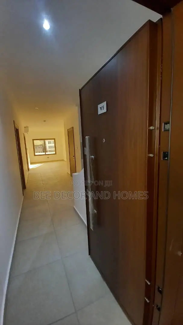 Furnished 2bdrm Apartment in Bee Decor & Homes, Dzorwulu for sale