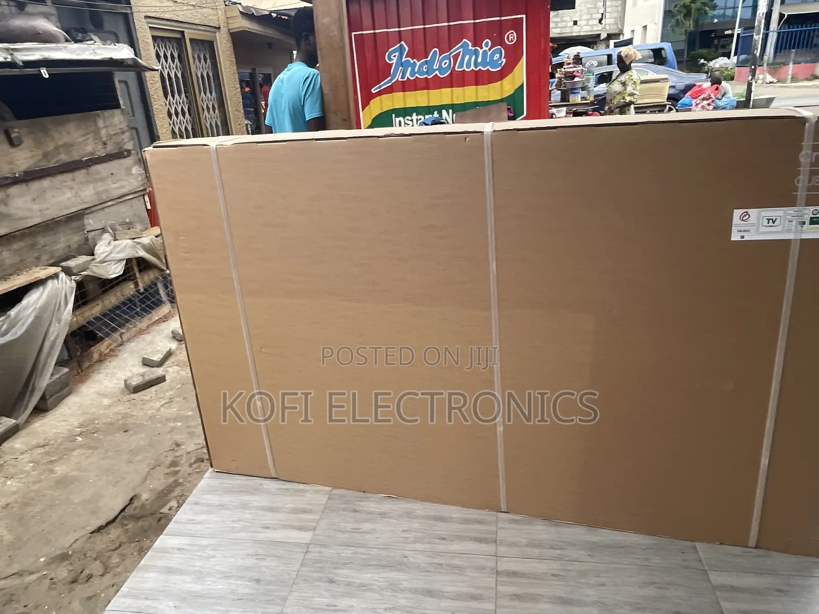 Slim Foot Type Samsung 85inch 85CU80 Crystal UHD Smart Tv