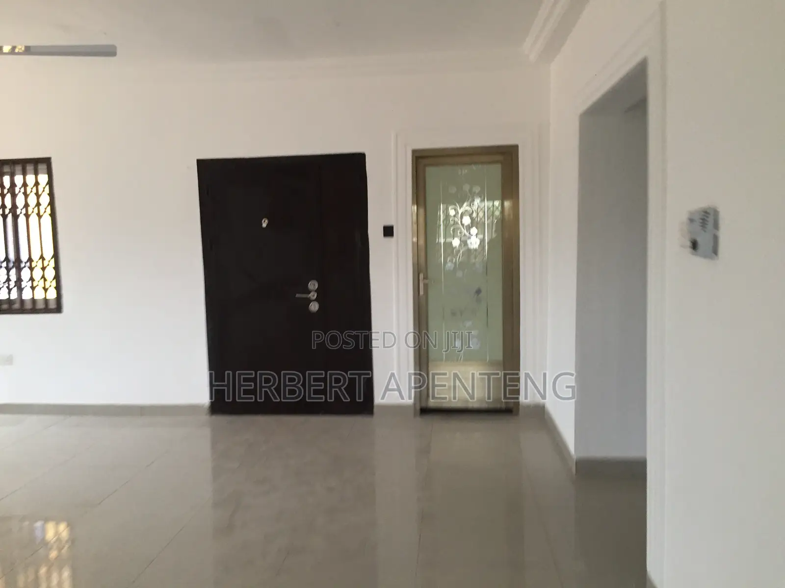 2bdrm Apartment in Danfa for rent