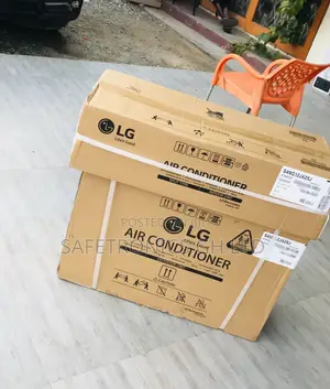 Non-Inverter LG R410 Gas White 1.5hp Airconditioner