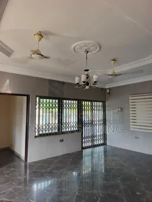 3bdrm Apartment in The Dorns Properties, New Town for rent