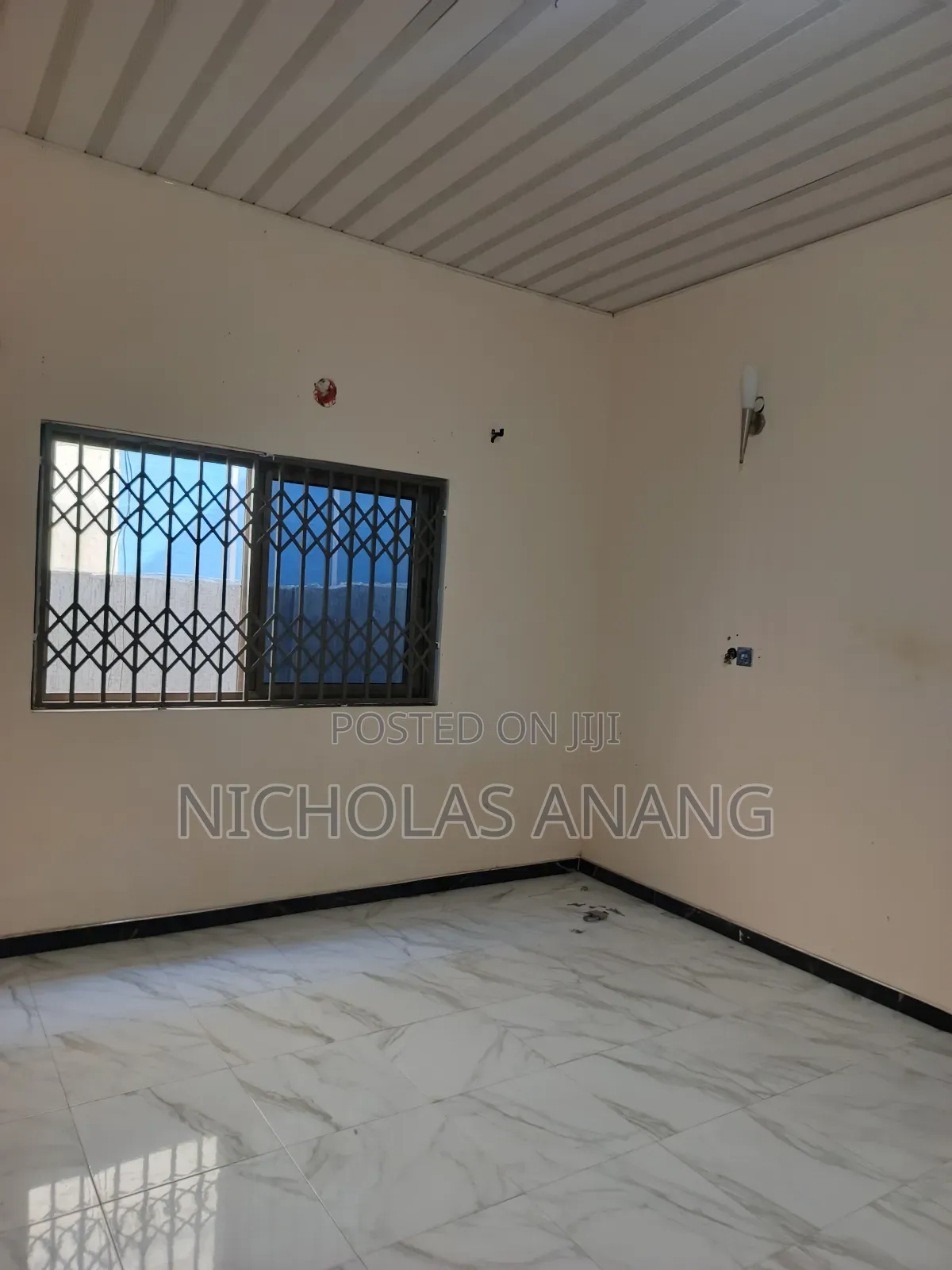 3bdrm Apartment in The Dorns Properties, New Town for rent