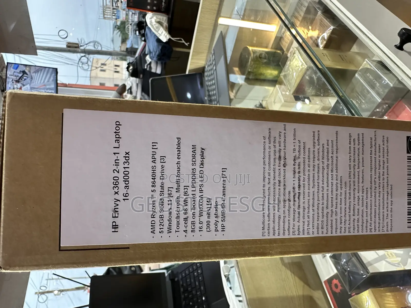 New Laptop HP Envy X360 8GB AMD Ryzen 5 SSD 512GB