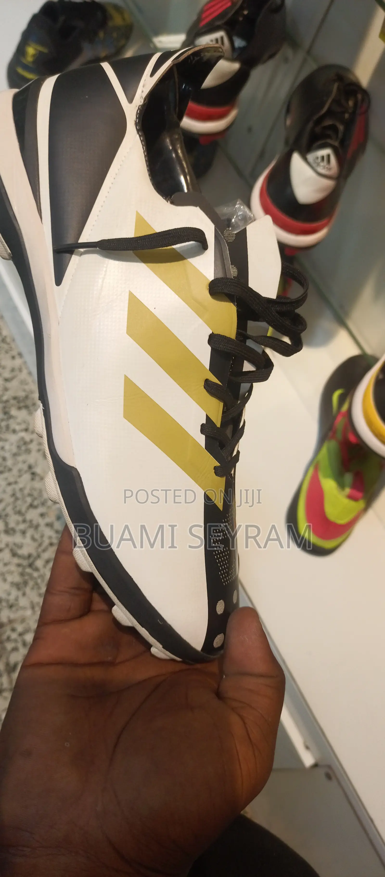 Gym Sneaker