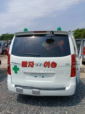 Hyundai Starex 2014 White
