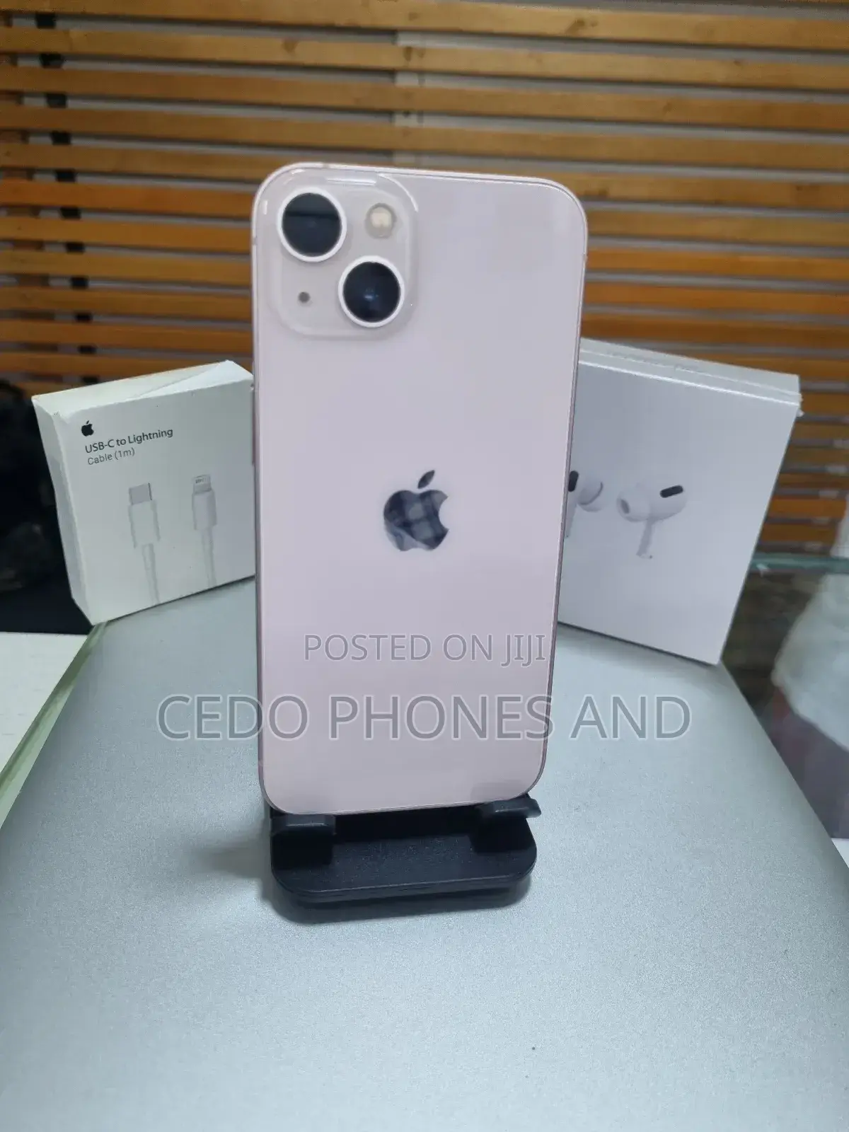 Apple iPhone 13 128 GB Pink