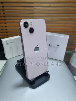 Apple iPhone 13 128 GB Pink
