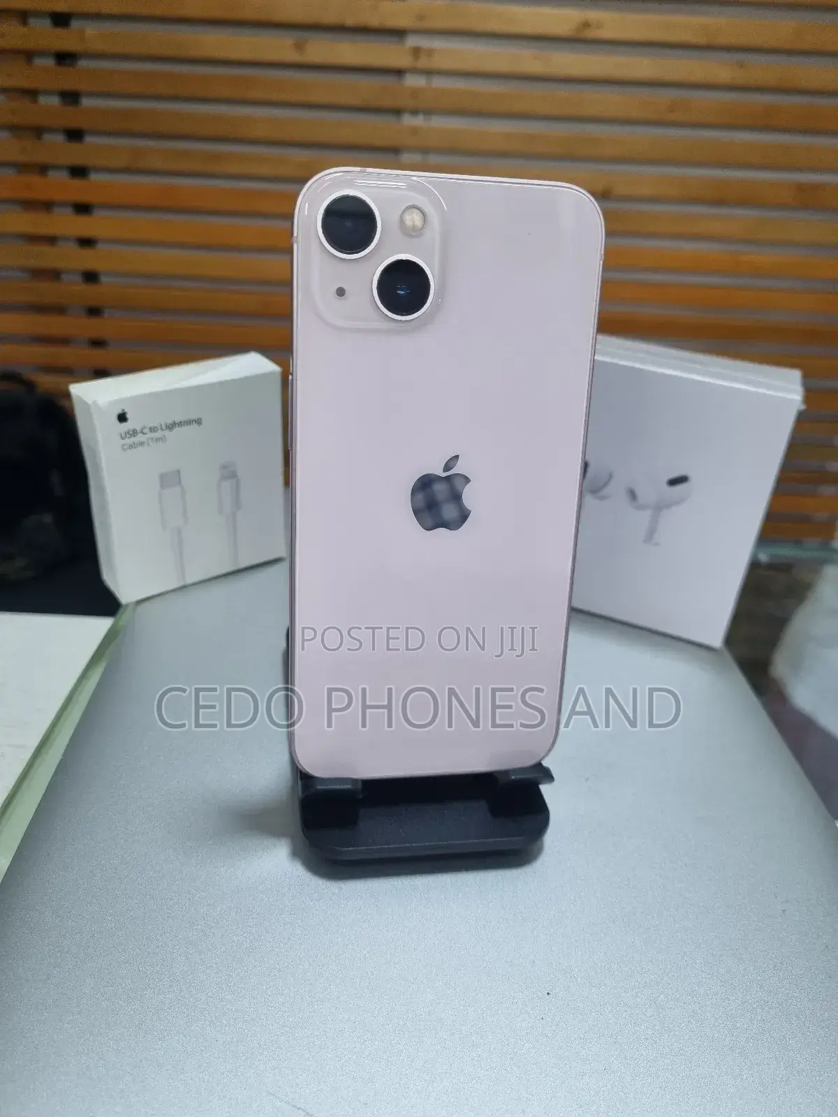 Apple iPhone 13 128 GB Pink