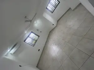 3bdrm Apartment in Bee Decor & Homes, Dzorwulu for rent