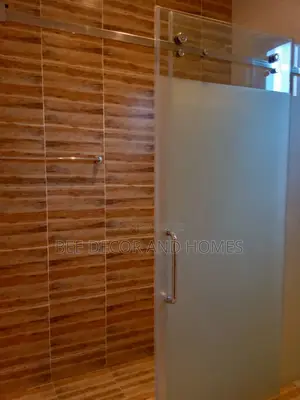 3bdrm House in Bee Decor & Homes, Dzorwulu for sale