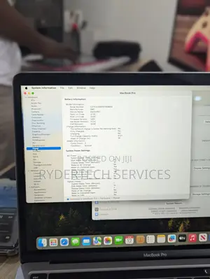 Laptop Apple MacBook Pro 2020 8GB Intel Core i7 SSD 256GB
