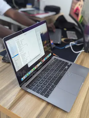 Laptop Apple MacBook Pro 2020 8GB Intel Core i7 SSD 256GB
