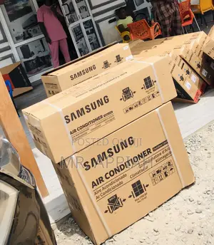 Extremely Chilling Samsung2.5hp R410 Non Inverter Ac(White)