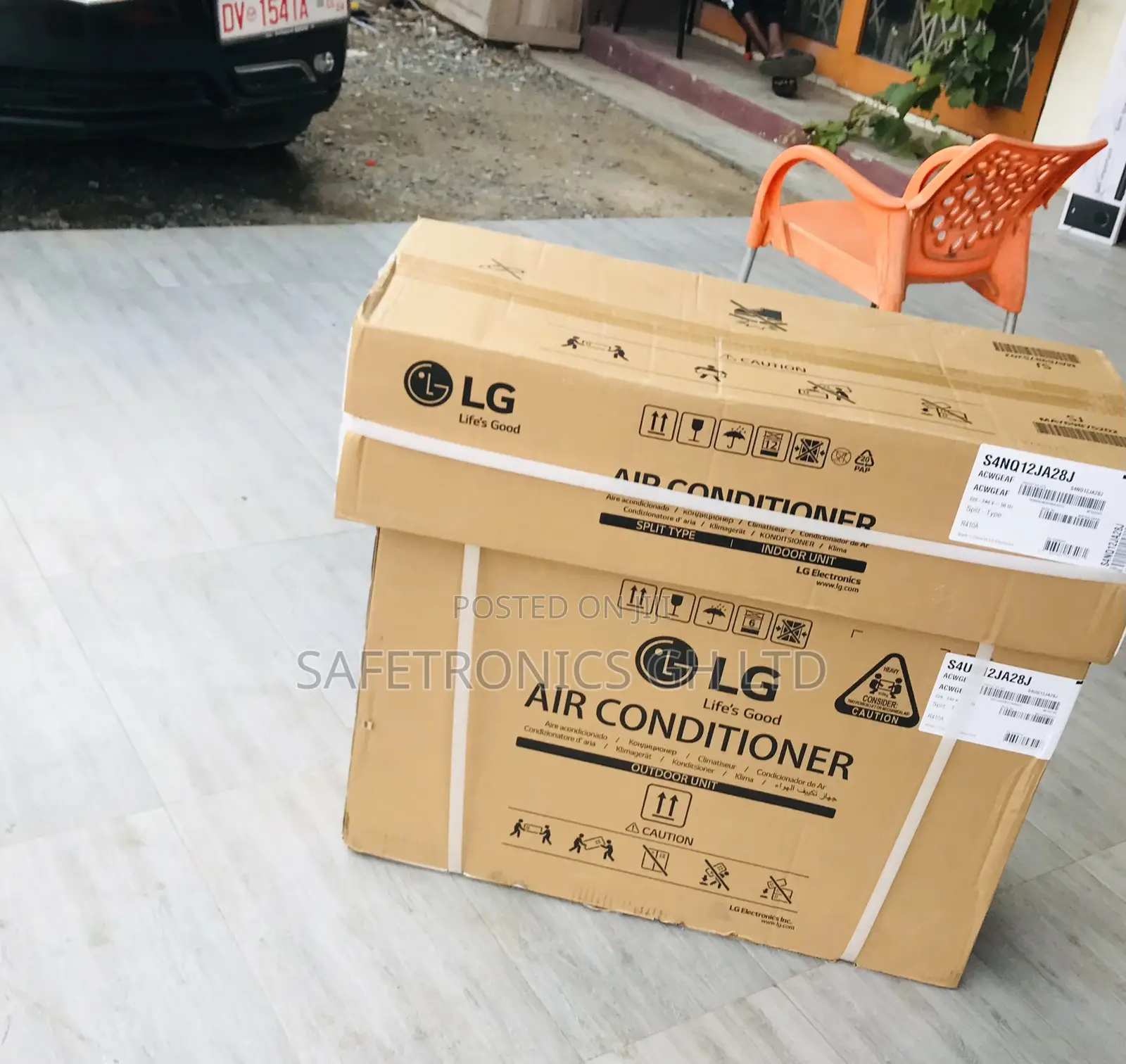 LG. Brand New Dual Inverter S4-Q24k23 2.5hp AC
