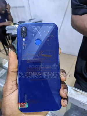 Huawei Nova 3i 128 GB Blue