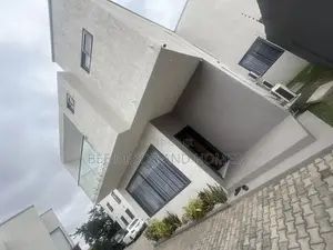 Furnished 3bdrm Townhouse / Terrace in Bee Decor & Homes, Dzorwulu
