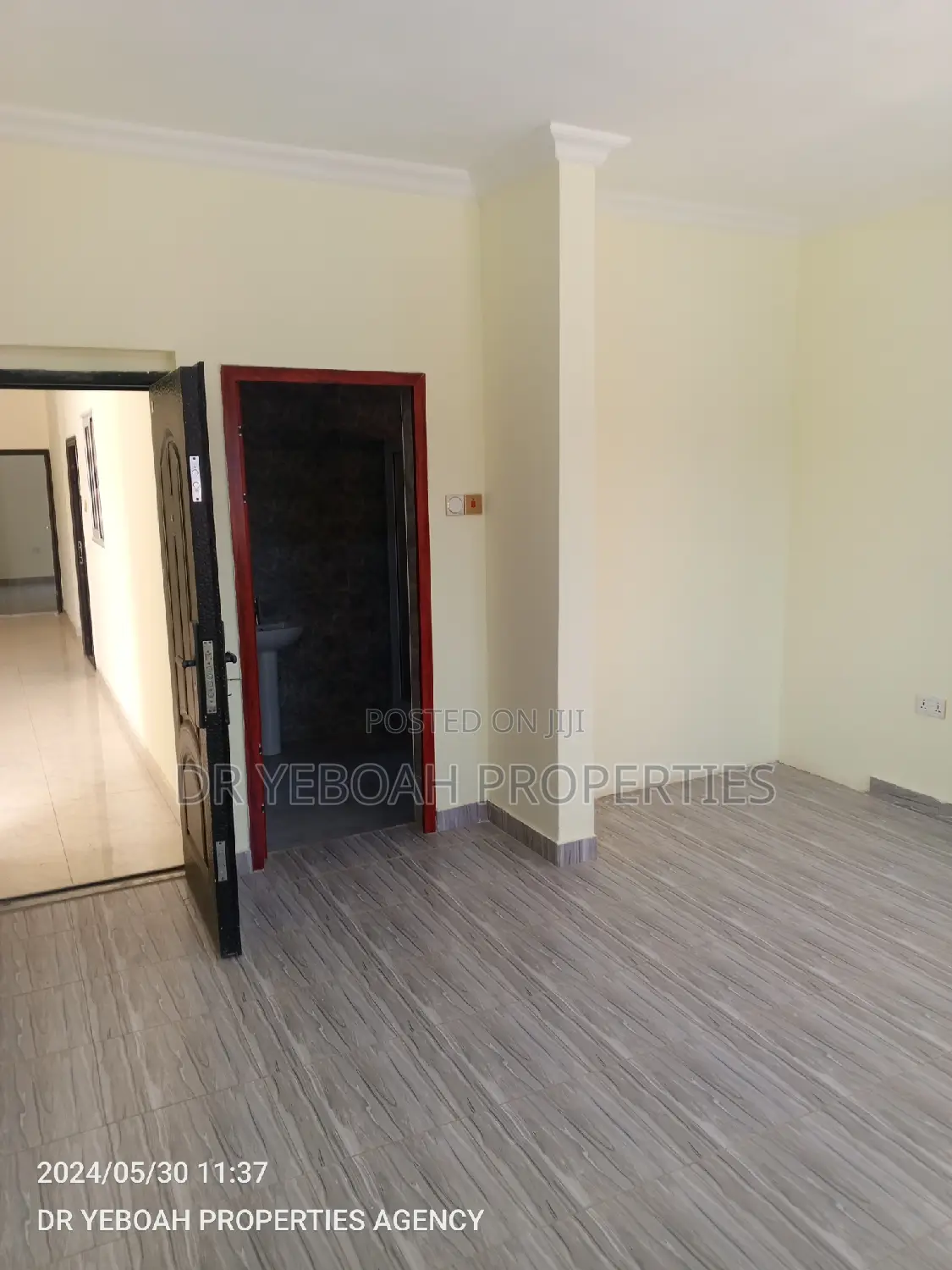 3bdrm House in Spintex Manet :- 3 for sale
