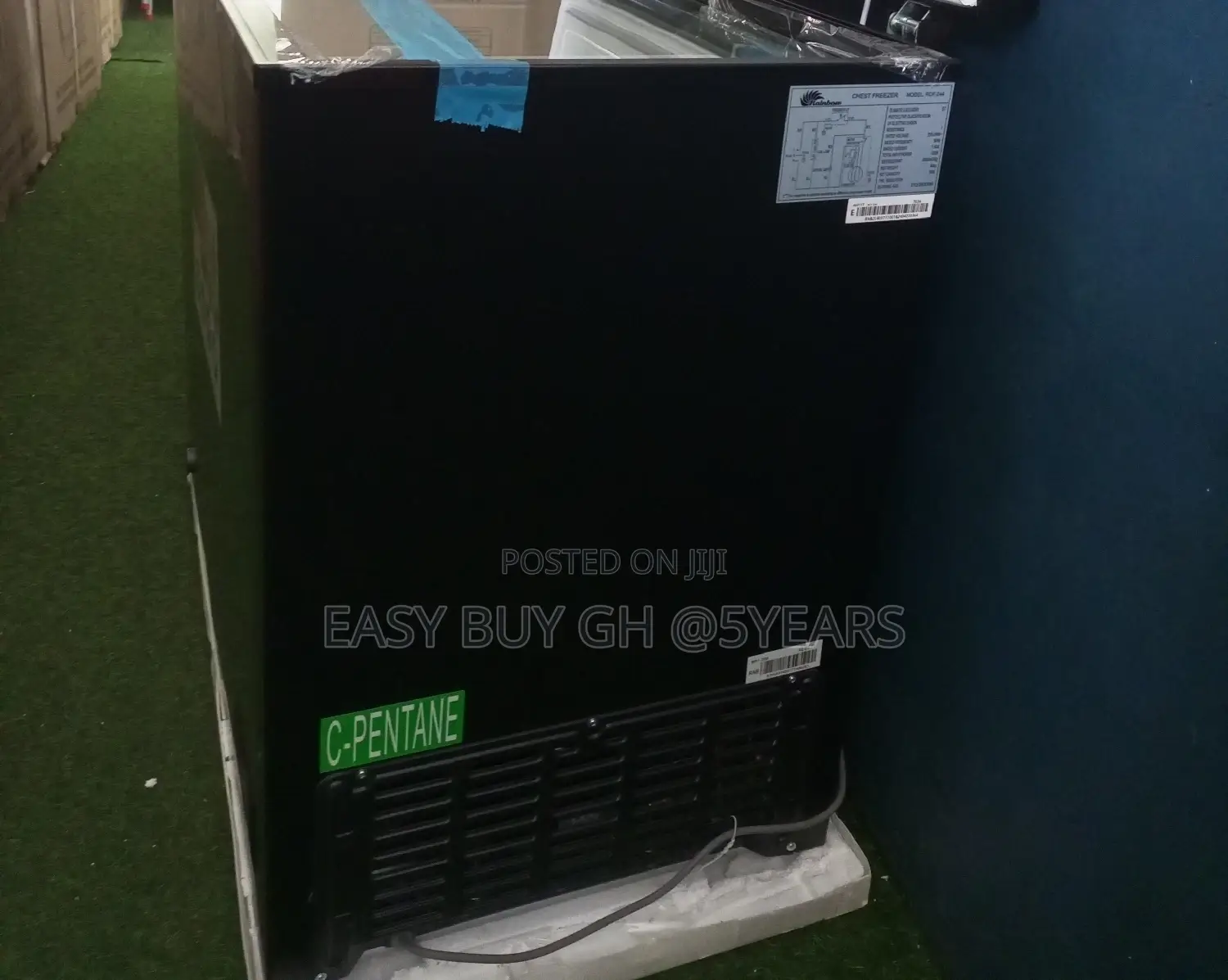 Original Chest Freezer Rainbow Quality and Affordable Price.