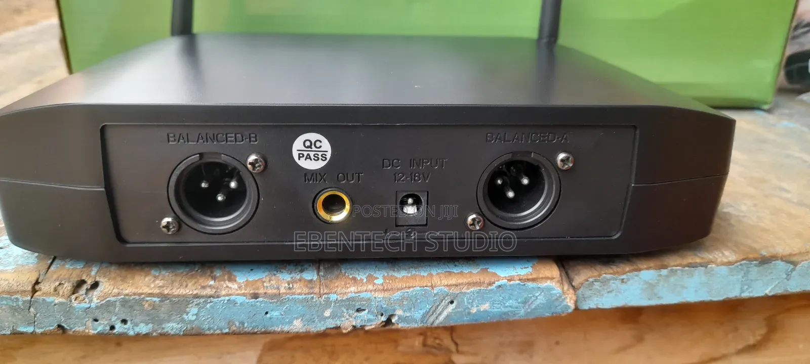 Wireless Lapel Lavalier Microphone System