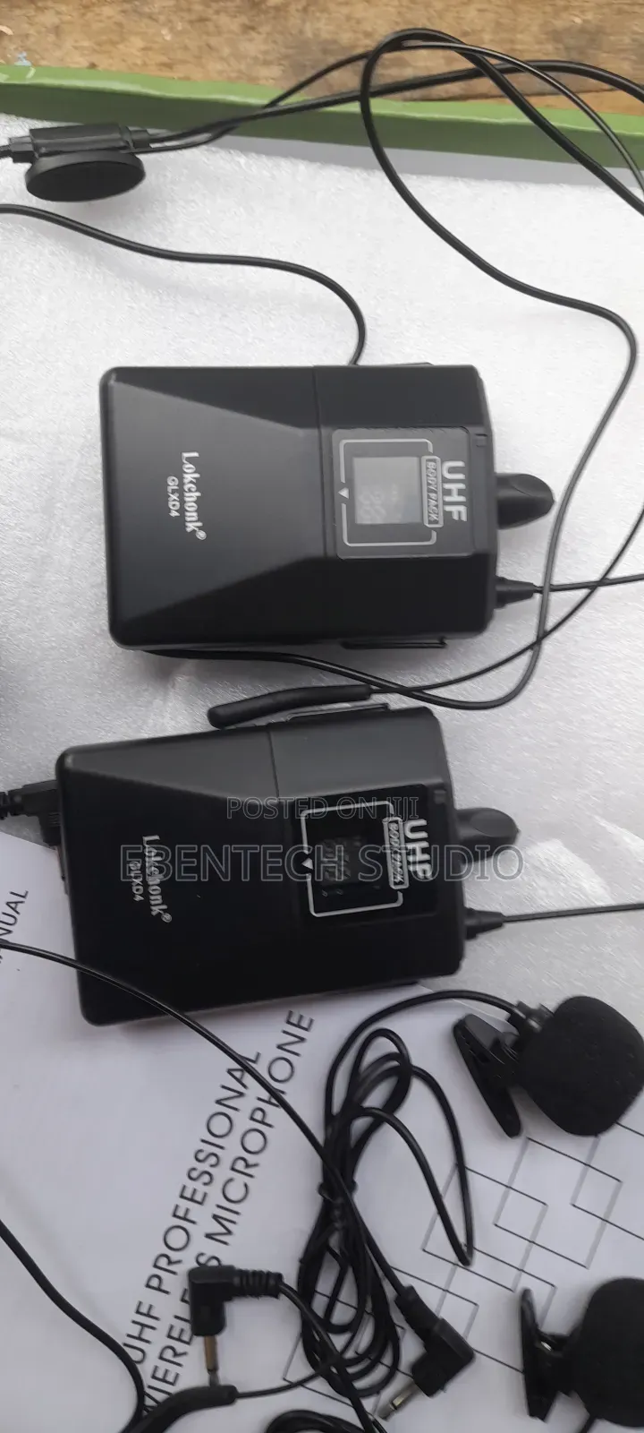 Wireless Lapel Lavalier Microphone System
