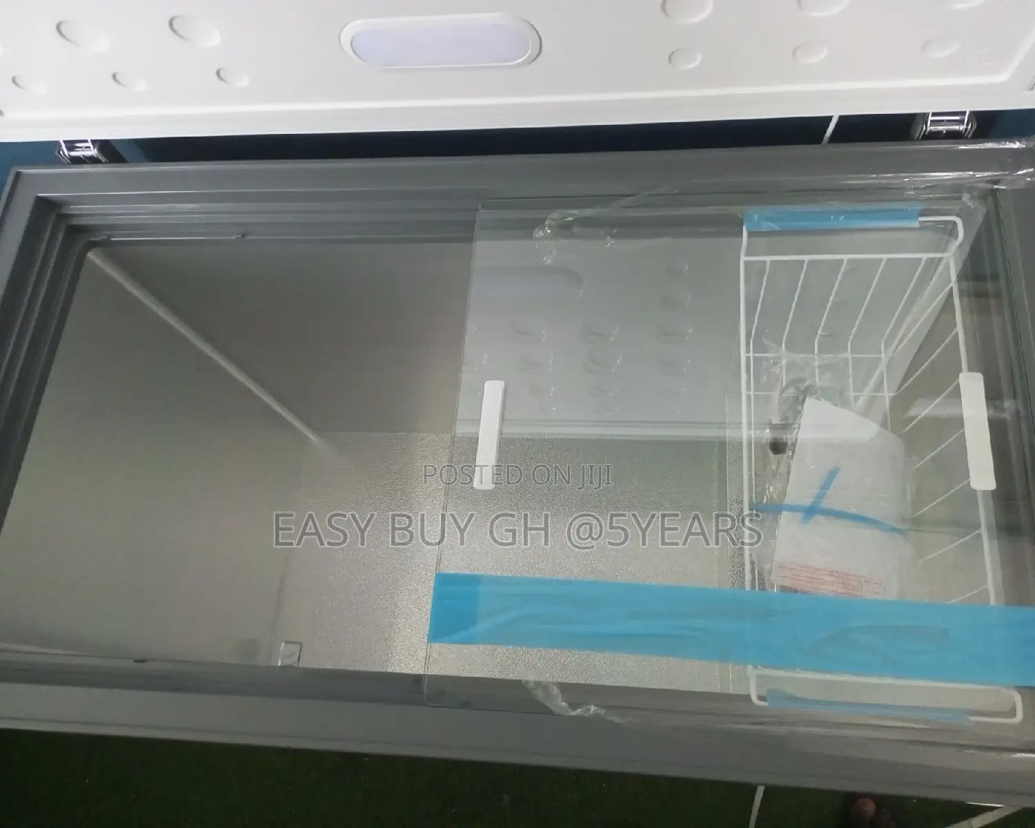 Quality and Affordable One Year Warranty Pearl Refrigerator.