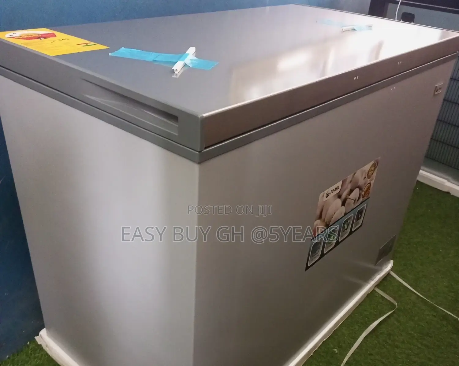 Silent Silver Chest Pearl Freezer Cooling Original Operation