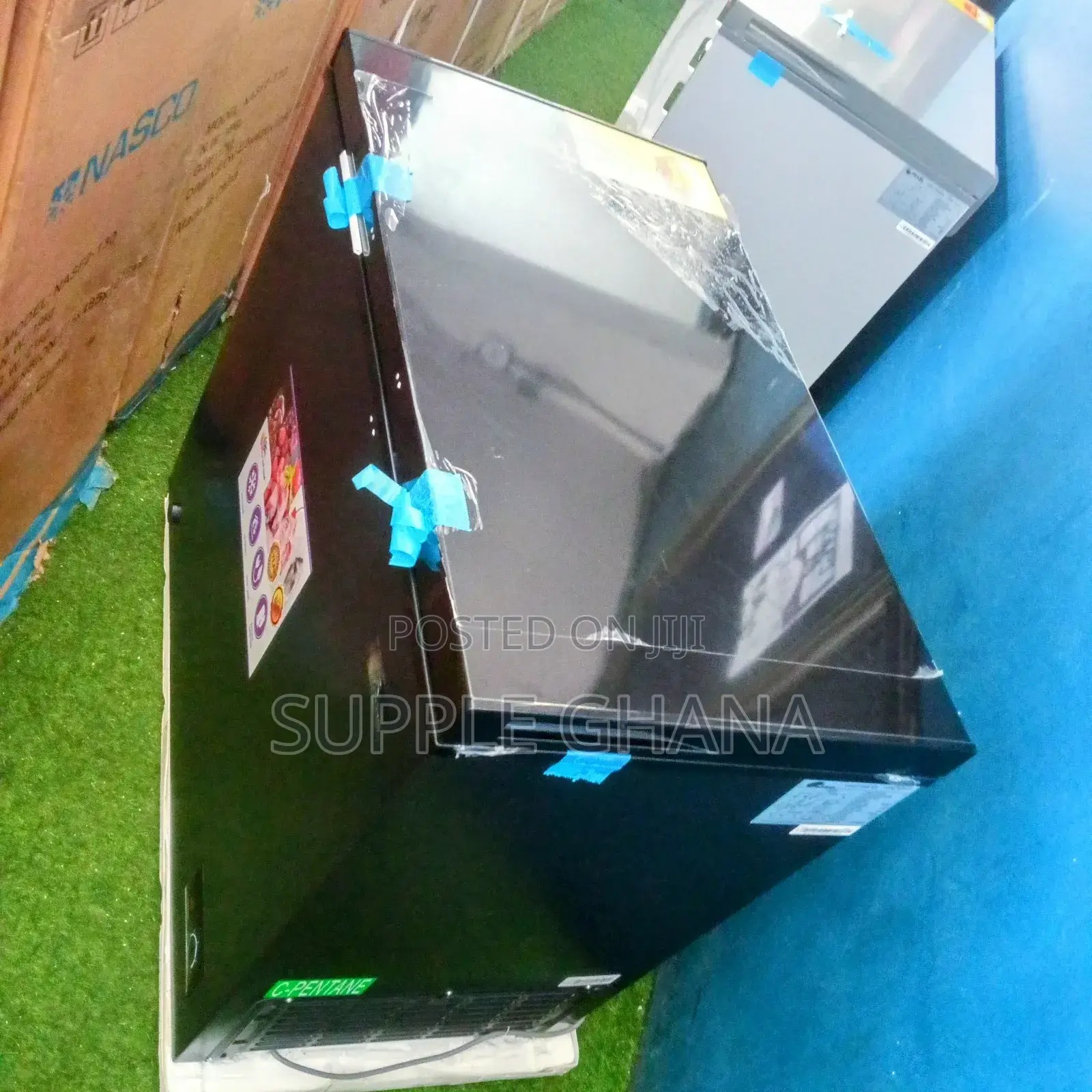 Black Rainbow Chest Freezer ST Climate Class R600a Quality