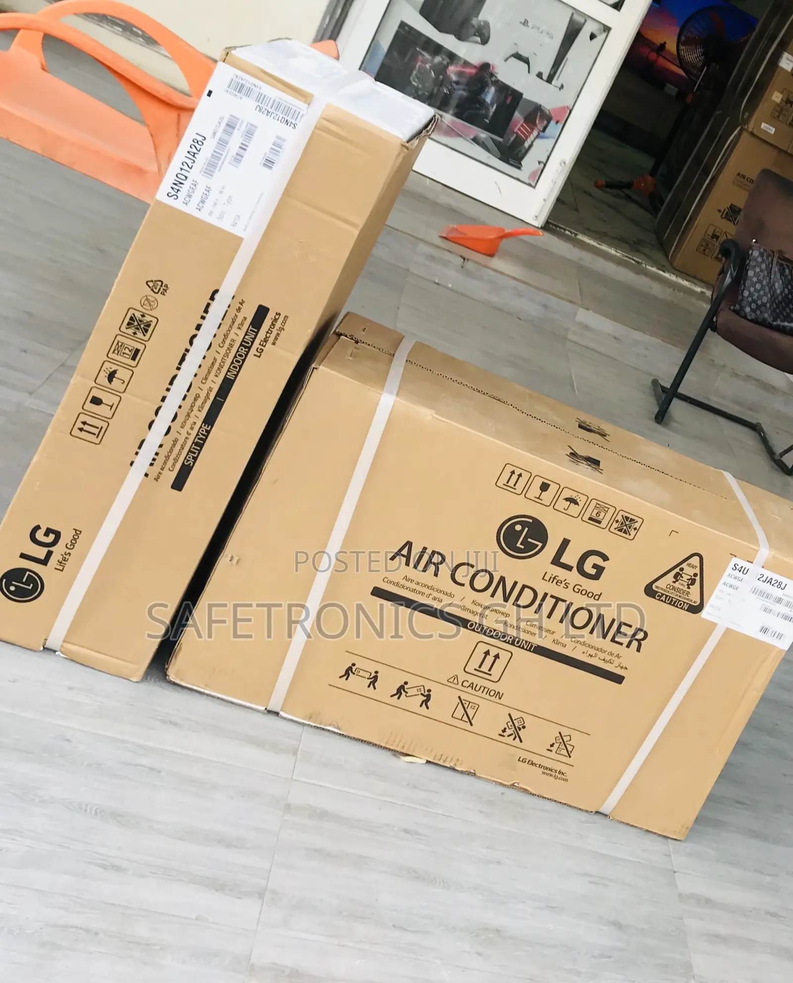 1.5hp S12ATC R410 LG Affordable Non-Inverter AC