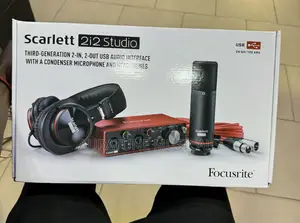 Photo - Scarlett 212 Studio
