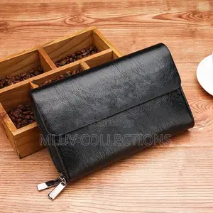 Men Leather Wallets