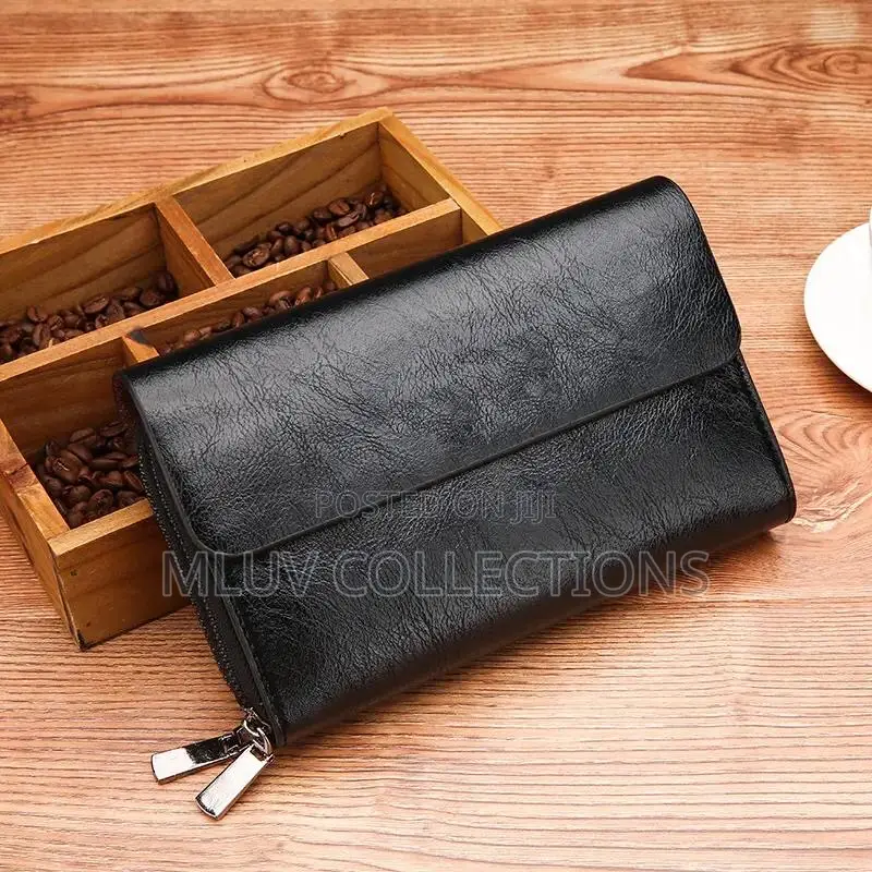 Men Leather Wallets