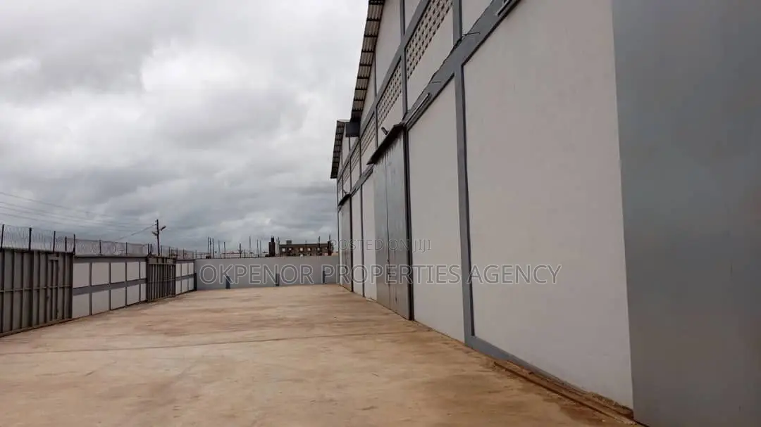Warehouse for Rent at Tema