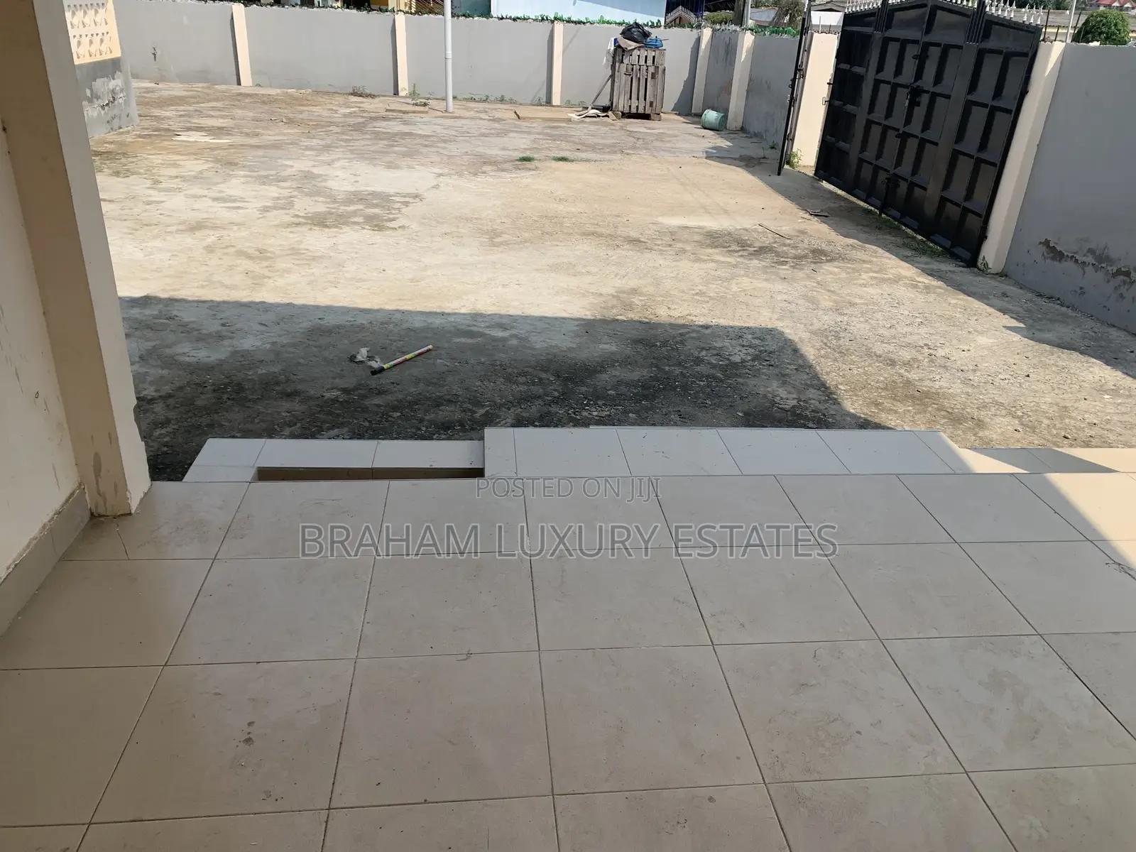 2bdrm Apartment in Junction Mall Area, Nungua for rent