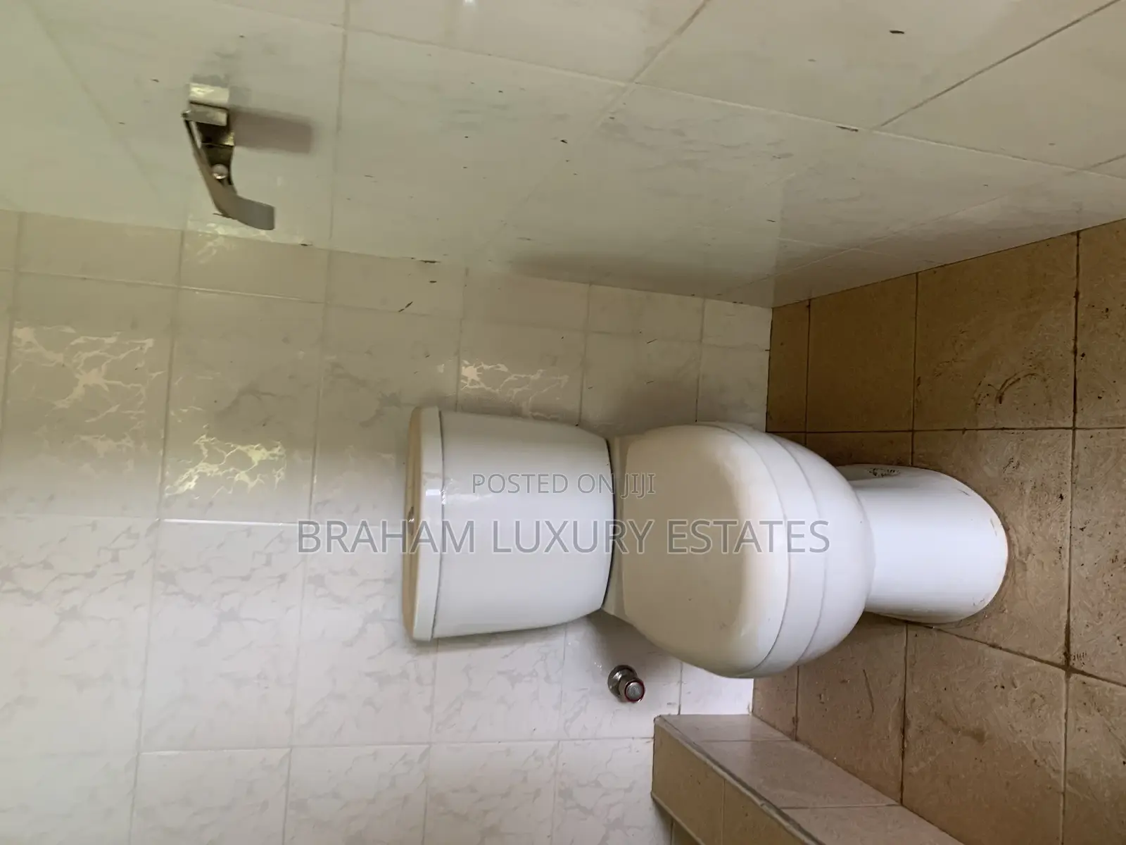 3bdrm Apartment in Ravico, Nungua for rent