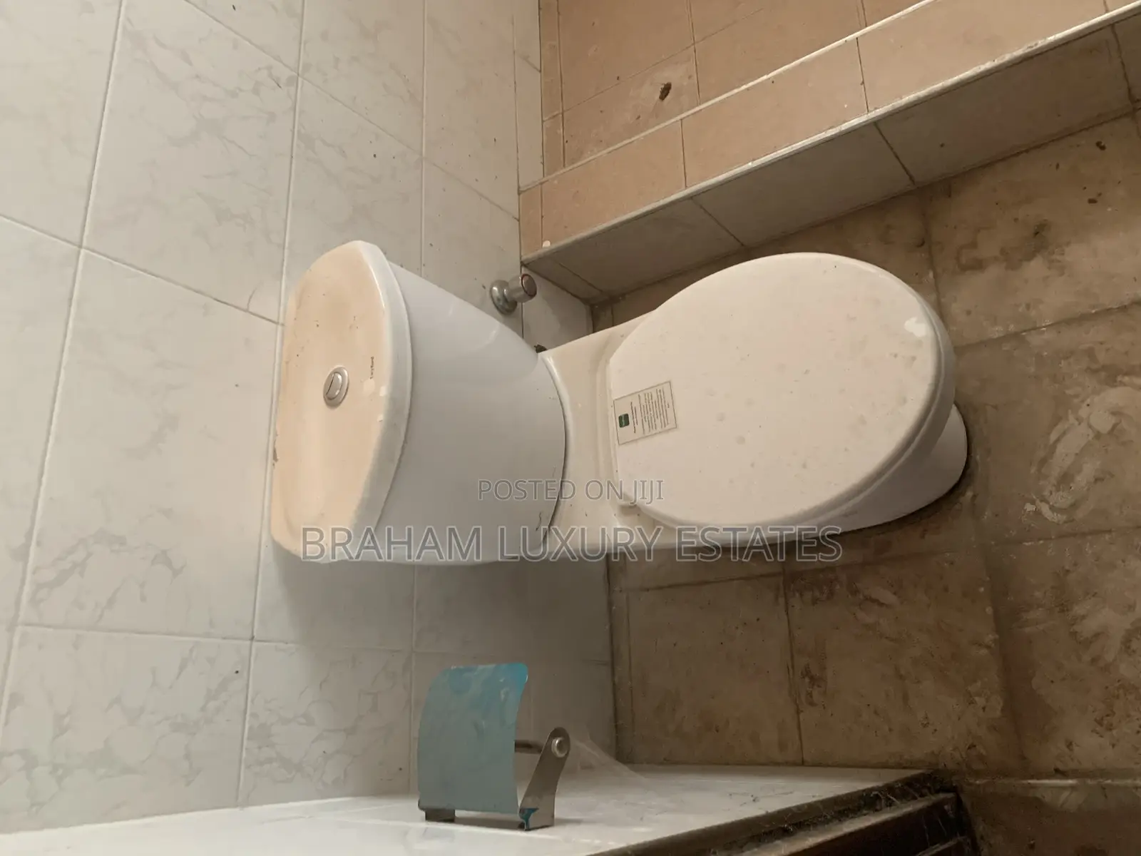 3bdrm Apartment in Ravico, Nungua for rent
