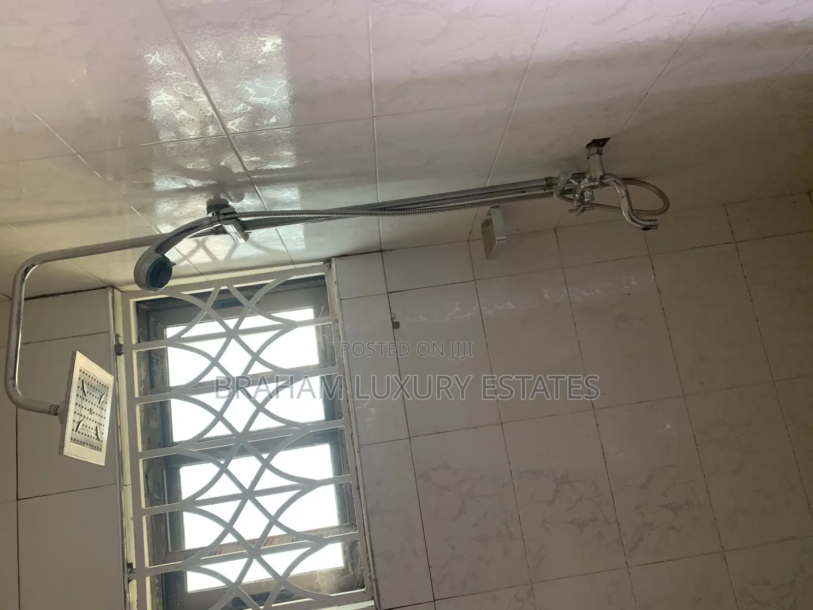 3bdrm Apartment in Ravico, Nungua for rent