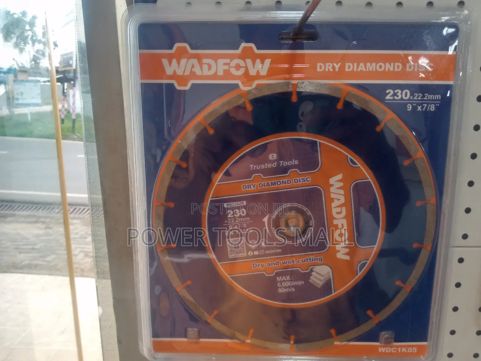Wadfow Concrete DSC 9 Inch