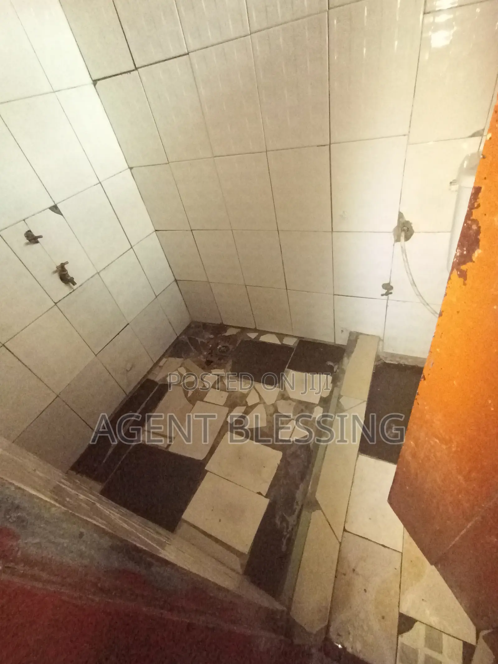 1bdrm Apartment in Golf City, Tema, Community 25 for rent