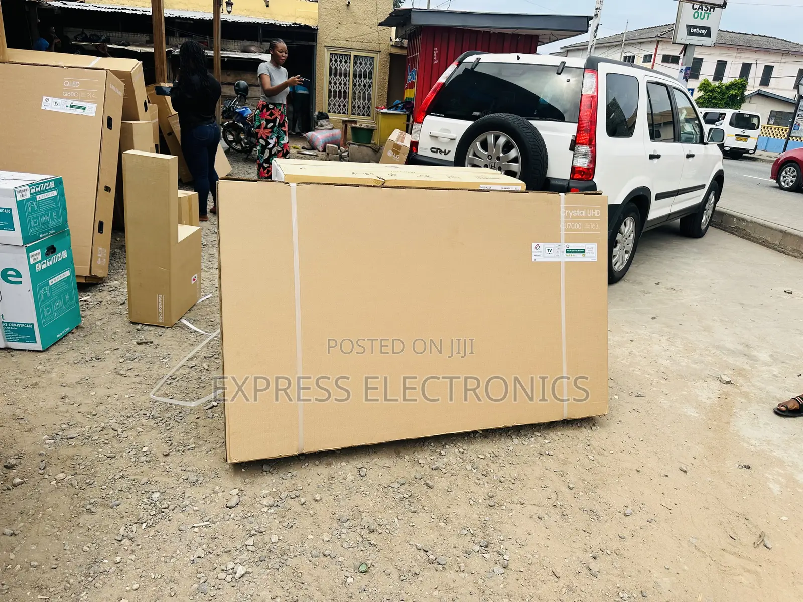 UHD Smart Glossy Screen 65”Cu8000