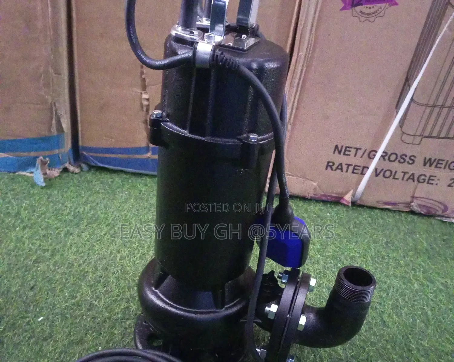Submersible Sewage LEO Water Pump Quality Brand New Engine.