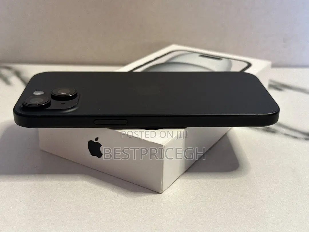 New Apple iPhone 15 256 GB Black