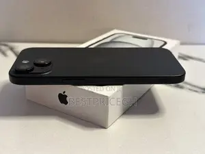 New Apple iPhone 15 256 GB Black
