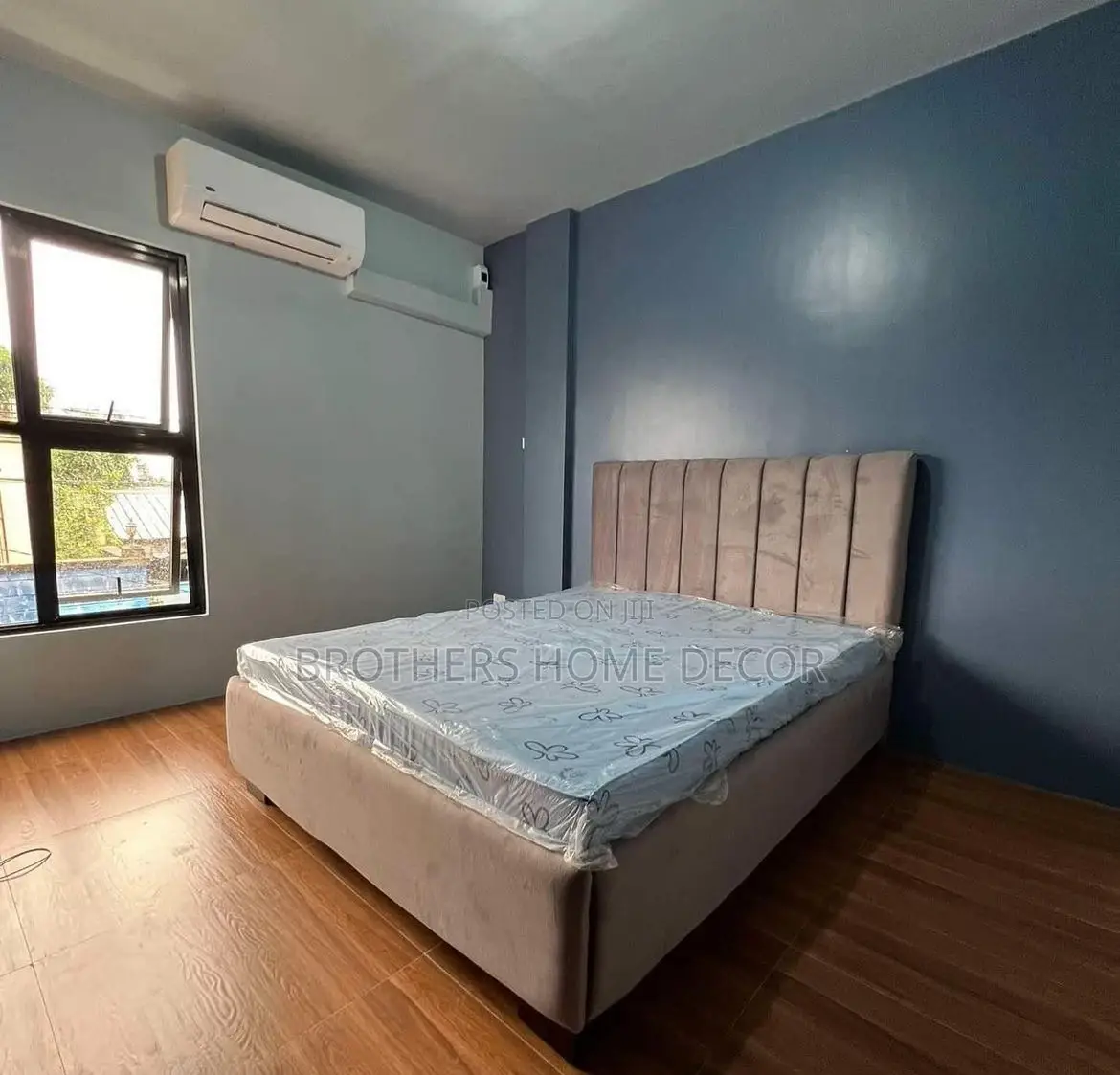Queen Size Bedframe